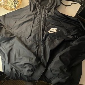 Nike wind breaker